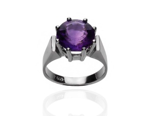 Pierścionek z białego złota próby 0,585 z ametystem 3,48ct