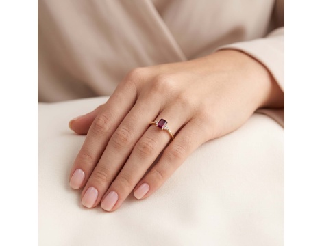 Złoty pierścionek próby 0,585 z rodolitem 0,63 ct i brylantami 0,036 ct - 2