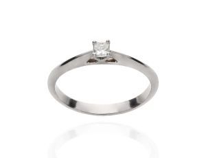 Złoty pierścionek próby 0,585 z diamentem 0,11 ct