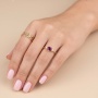 Złoty pierścionek zaręzynowy próby 0,585 z rubinem 0,58 ct i brylantami 0,05 ct - 3
