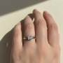 Pierścionek z białego złota próby 0,750 z brylantami 0,25 ct - 5